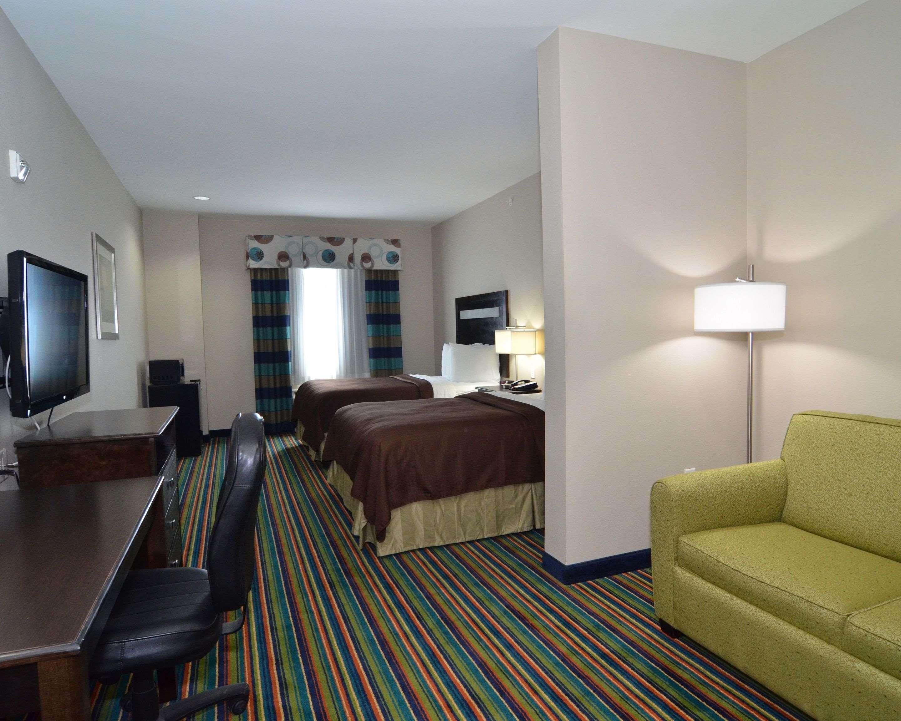 Quality Inn & Suites Kenedy - Karnes City Exterior photo