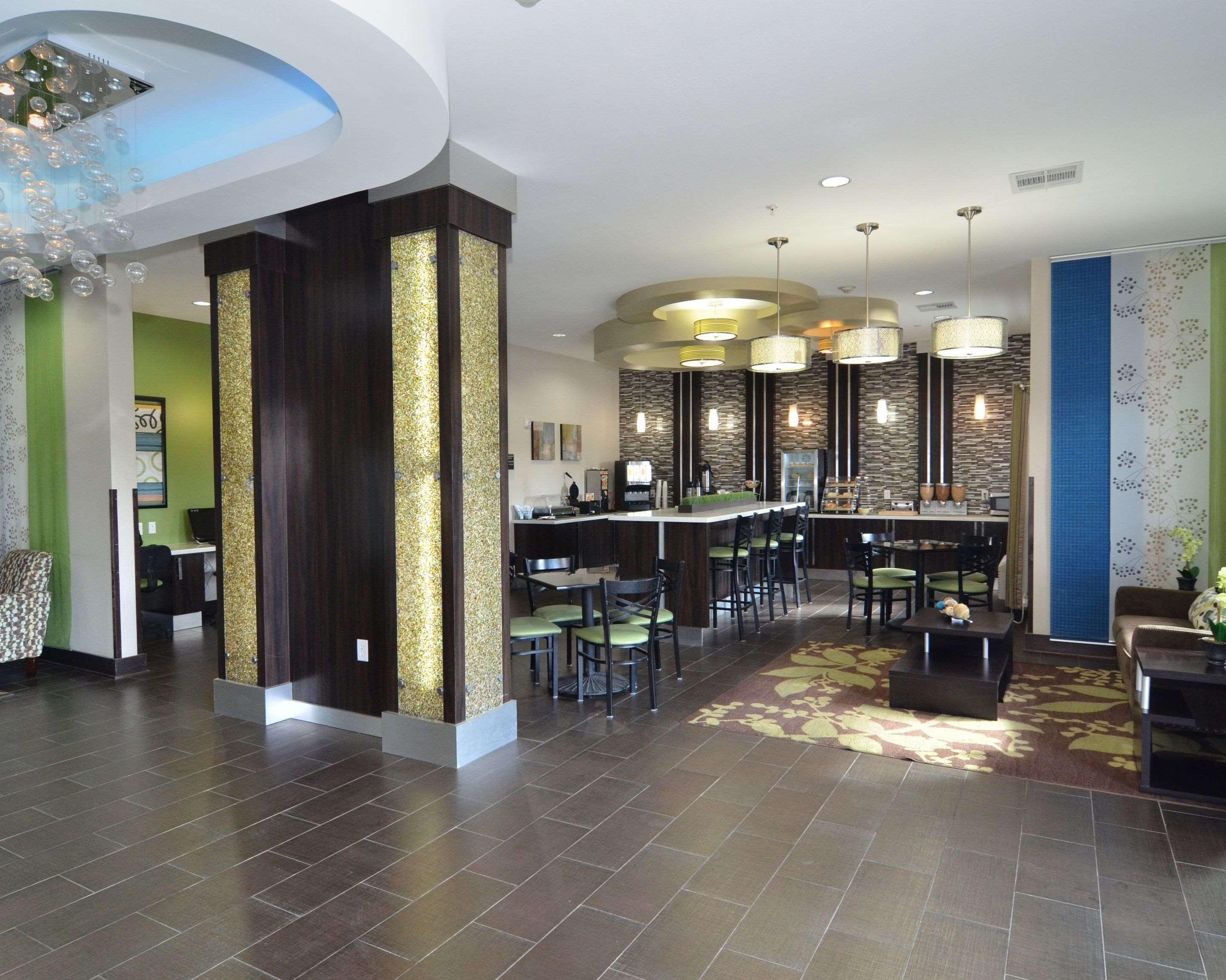 Quality Inn & Suites Kenedy - Karnes City Exterior photo
