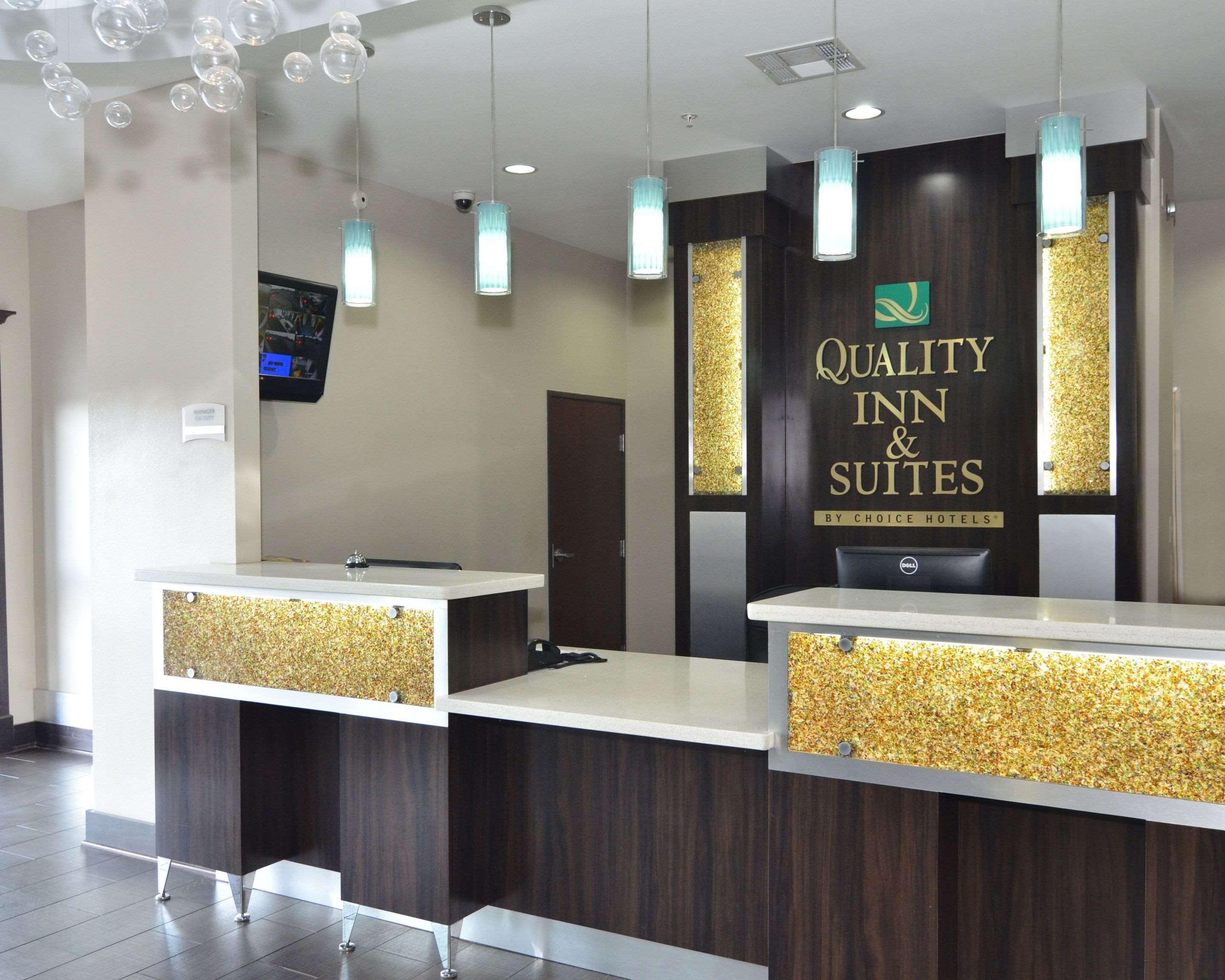 Quality Inn & Suites Kenedy - Karnes City Exterior photo